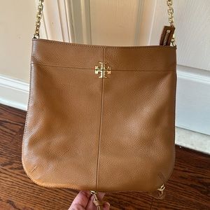 Great Condition Tory Burch crossbody bag
